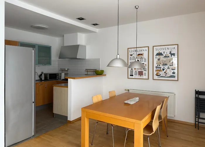 Apartamento Nest - Terrace & Free Parking Liubliana